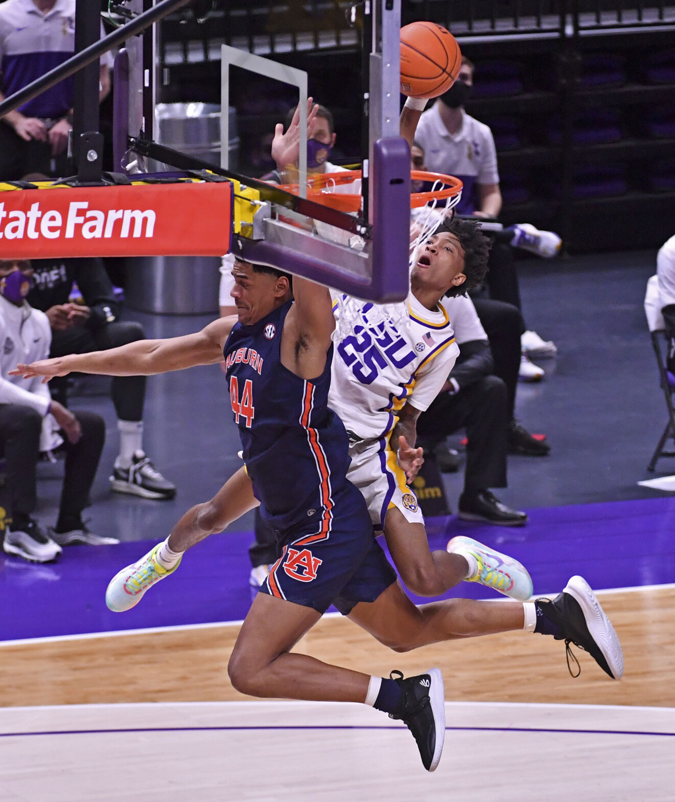 BR.lsuauburnbasketball.022121 HS 104.JPG
